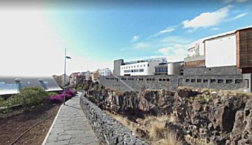 Imagen 1 Venta de local en Rambla-Duggi-Los Hoteles (S. C. Tenerife)