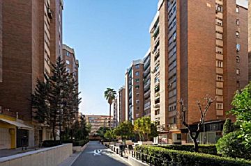 Foto Venta de piso con terraza en Cervantes (Granada), Alminares