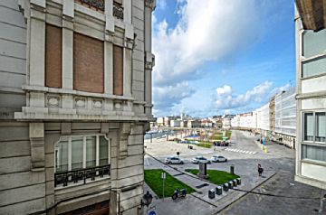 Foto Alquiler de piso en Centro-Cidade Vella-Atochas-Pescadería-Ciudad Vieja (A Coruña), Ciudad Vieja-María Pita