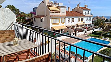 Imagen : Venta de casas/chalet con piscina en Montemar (Torremolinos)