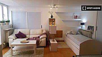 imagen Alquiler de estudios/loft con terraza en Mirasierra (Madrid)