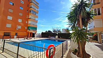 Foto Venta de piso con piscina y terraza en Centro (Torremolinos), El bajondillo