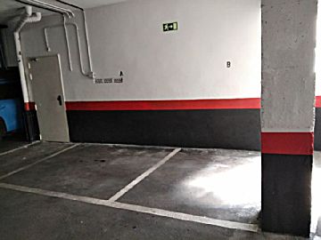 Plazas 15-16.jpg Alquiler de garaje en San Isidro (Madrid), Junto al Metro Urgel
