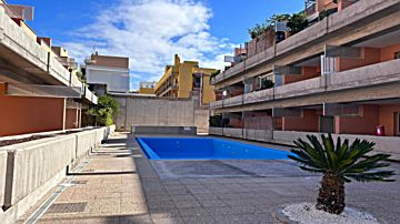 Imagen 1 Venta de piso con piscina en San Miguel de Abona