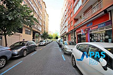 calle Venta de piso en Castilla Hermida (Santander)
