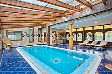  Venta de casa con piscina y terraza en Las Rozas de Madrid