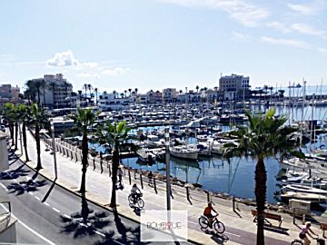  Alquiler de piso con terraza en Playa de Palma (Palma de Mallorca)