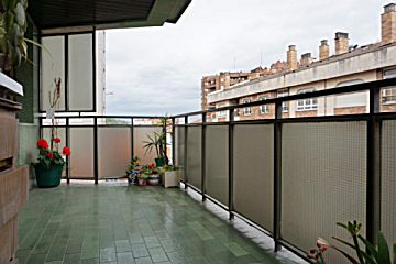 40P13067 Venta de piso con terraza en Basauri