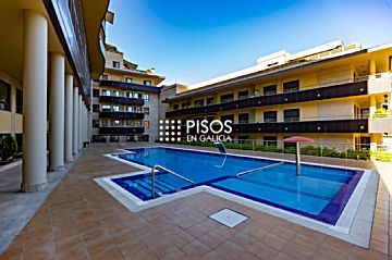 08637 Alquiler de piso con piscina y terraza en Padriñán (Sanxenxo)