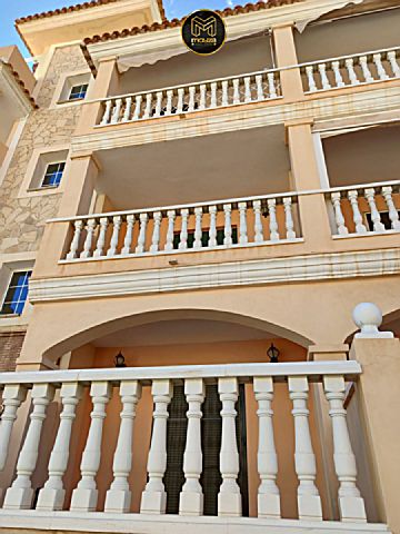 Foto 1 Venta de piso con terraza en Plaza de Toros, Santa Rita (Almería)