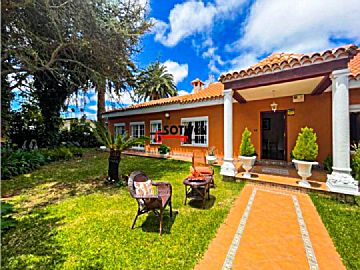 Foto 1 Venta de casa con terraza en San Cristóbal de la Laguna