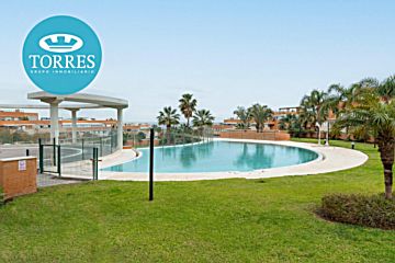 Foto Venta de dúplex con piscina y terraza en El Pinillo-Recinto ferial-Leala-Saltillo (Torremolinos), El Pinillo