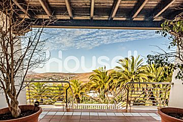  Venta de casas/chalet con piscina y terraza en Teguise