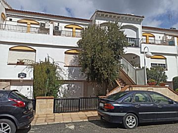 Imagen : Venta de casas/chalet con piscina y terraza en Plaza de Toros-La Guija-Santa María-Ciudad Jardín-Los Rosales (Ciudad Real)