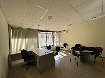 017057 Alquiler de oficina en Xalets-Humbert Torres (Lleida)