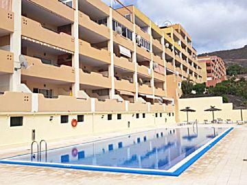 Foto Venta de piso con piscina y terraza en Costa Adeje, Roque del Conde