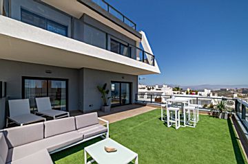 Foto Venta de piso con piscina y terraza en Santa Pola, Monte Faro