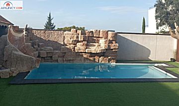 Foto Venta de casa con piscina en Montequinto (Dos Hermanas), Olivar de Quintos