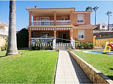 007540 Venta de casa con piscina y terraza en Playa del Rincón (Rincón de la Victoria (Pueblo))