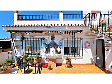 007997 Venta de casa con terraza en La Mosca (Málaga)