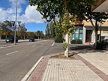 Foto Alquiler de local con piscina en Avenida de Europa (Toledo), Avd. General Villalba