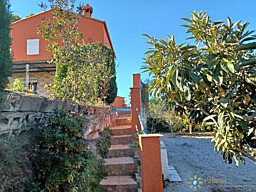 Foto Venta de casa con terraza en Ontinyent, Alrrededores
