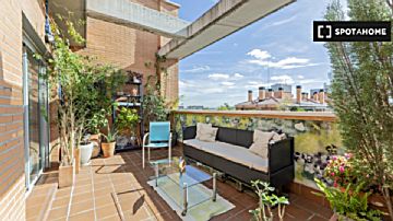imagen Alquiler de piso con terraza en Canillejas (Madrid)