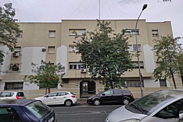Imagen 1 Venta de piso en Pino Montano (Sevilla)