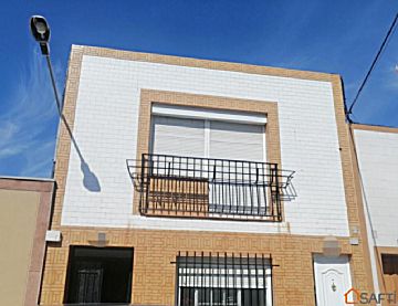 Imagen : Venta de piso con terraza en Montijo