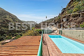 Foto Venta de casa con piscina y terraza en Telde, La gavia