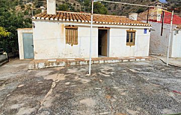 Foto 1 Venta de casa con terraza en Capuchinos (Málaga)
