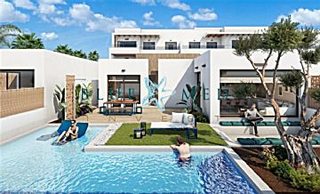 Foto Venta de casa con piscina y terraza en Los Alcázares , Serena Golf