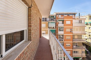 Foto Venta de piso con terraza en Pajaritos (Granada), Pajaritos