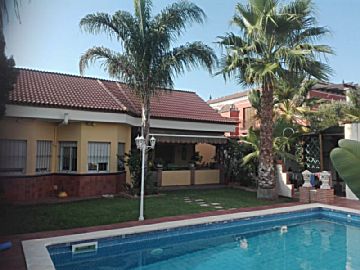 FOTO CASA 7.jpg Venta de casa con piscina en Montequinto (Dos Hermanas), Condequinto