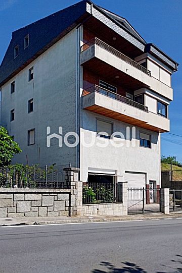  Venta de casas/chalet con terraza en A Carballeira (Ourense)