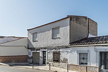  Venta de piso en La Zarzuela-San José (Linares)