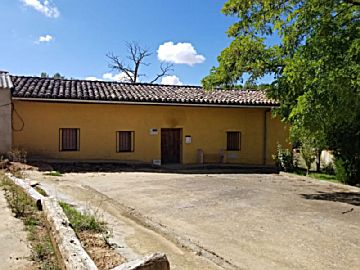 Entrada principal Venta de casa en Villalba de la Loma