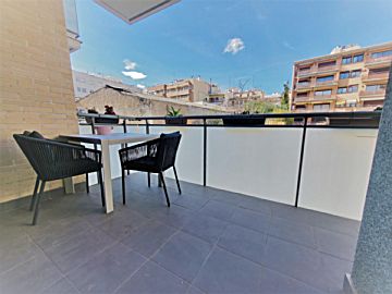 Foto Venta de piso con piscina y terraza en Torredembarra, CENTRE