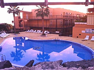 Foto Venta de piso con piscina y terraza en Villa Adeje, El Galeon