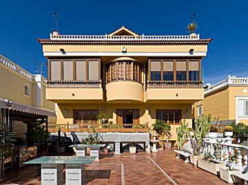 Foto Venta de casa con terraza en Escaleritas (Las Palmas G. Canaria), Escaleritas