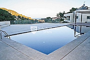 Imagen 1 Venta de casa con piscina en Blanes