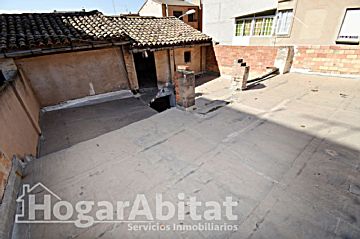 Foto Venta de casa con terraza en La Pobla de Vallbona , Casco urbano