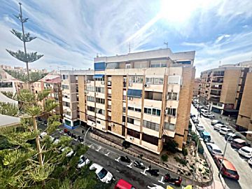 062485 Venta de piso en Altozano-Campoamor (Alicante)