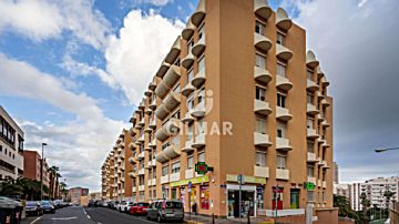 Imagen 1 Venta de piso en Distrito Ciudad Alta (Las Palmas G. Canaria)