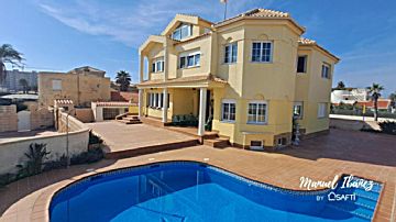 Imagen : Venta de casas/chalet con piscina y terraza en La Manga del Mar Menor San Javier