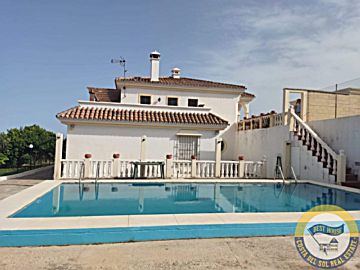 Foto Venta de casa con piscina y terraza en Estepona, Estepona