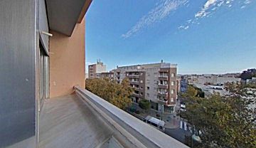 Foto Venta de piso con terraza en Barrio Sur (El Ejido), Pabellon
