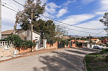 9425-13 Venta de casas/chalet con terraza en La Bisbal del Penedès 