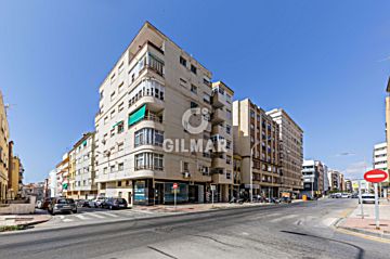 Imagen 1 Venta de piso en La Trinidad (Málaga)