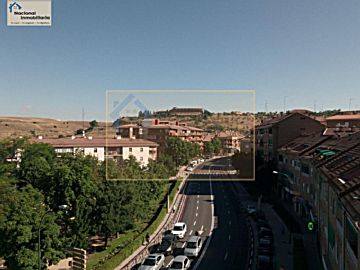 Foto Venta de piso con terraza en San Lorenzo (Segovia), Via Roma